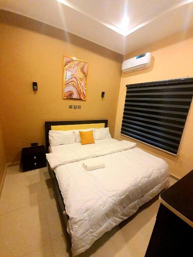 Greys House 19 Airport Hotel Abuja Exterior photo